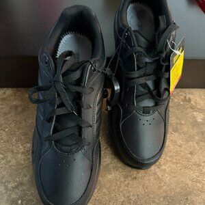 Tredsafe Shoes Women's 9.5Wide Slip Resistant Work Sneaker Black Faux Leather